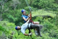 [Couple ziplining] Click to enlarge